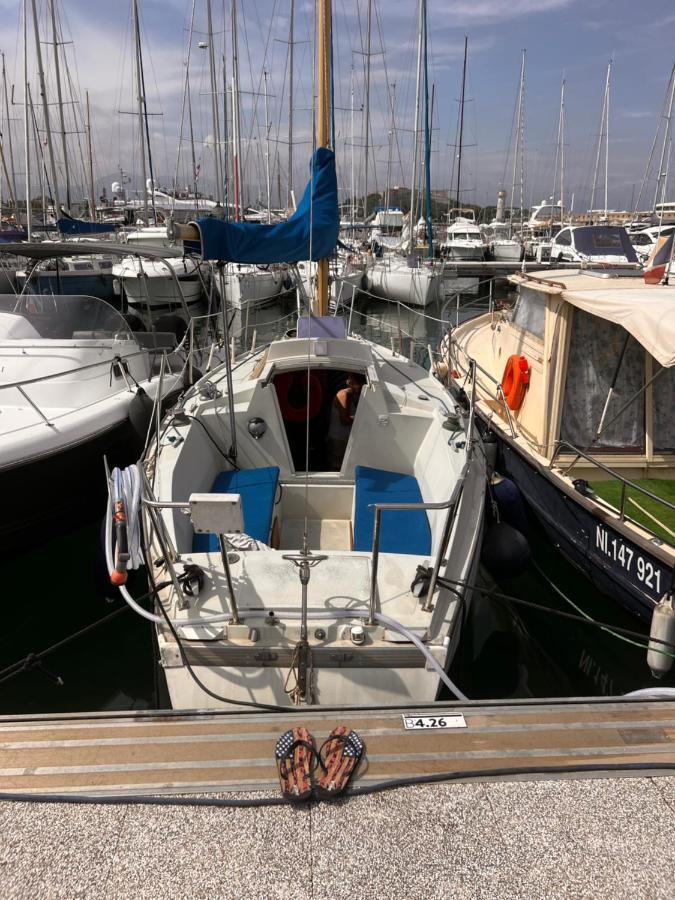 Location Antibes Exterior foto